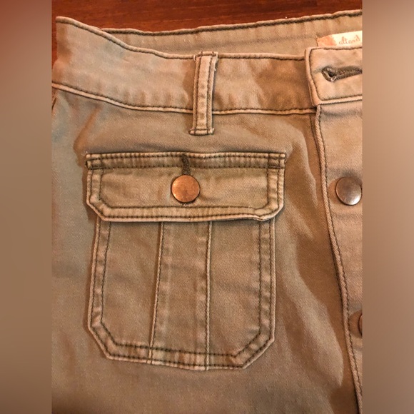 Altard State green utility mini skirt sz small with pockets guc - Picture 2 of 4